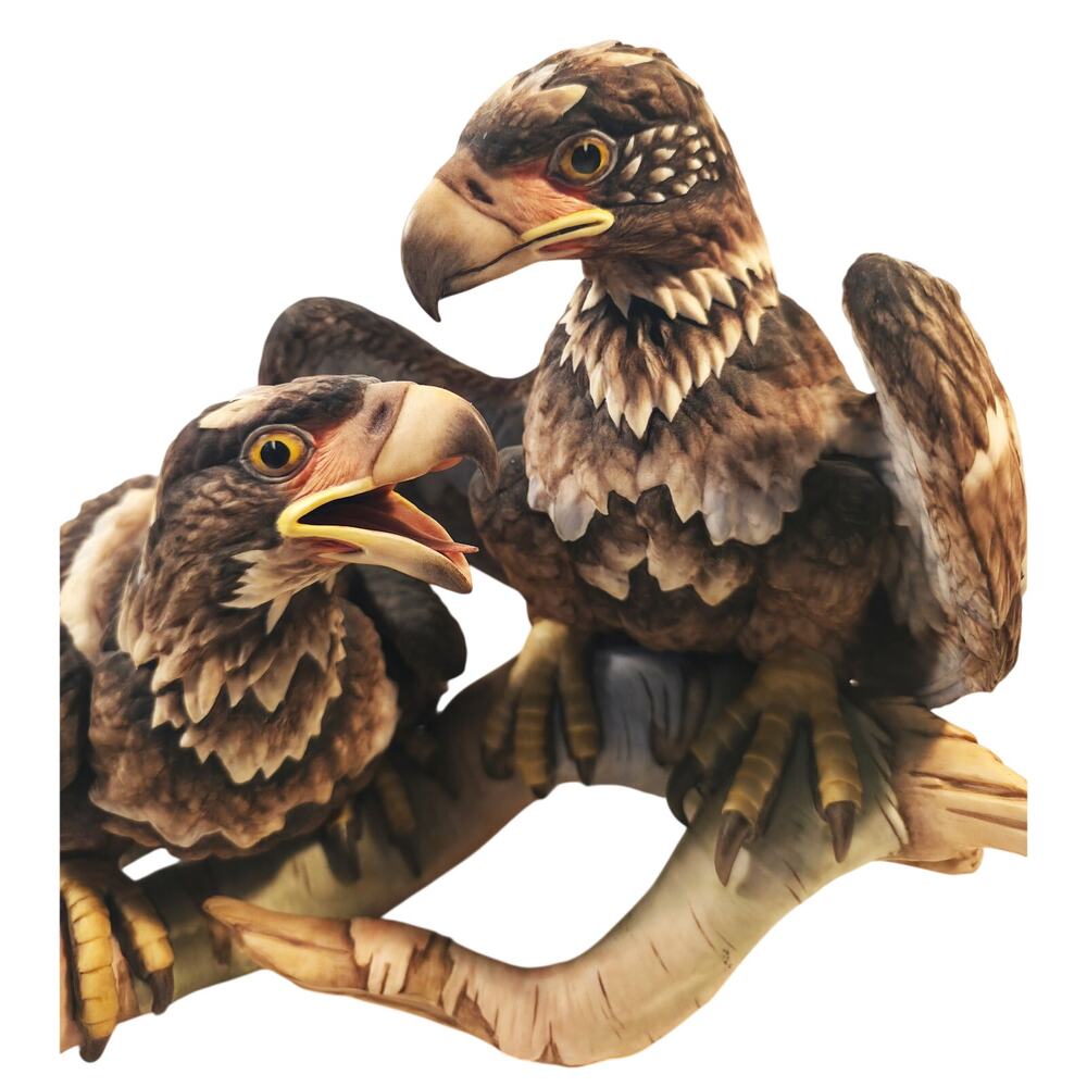 Boehm Young & Spirited Bald Eagle Figurine 1976 Bicentennial #16026 USA